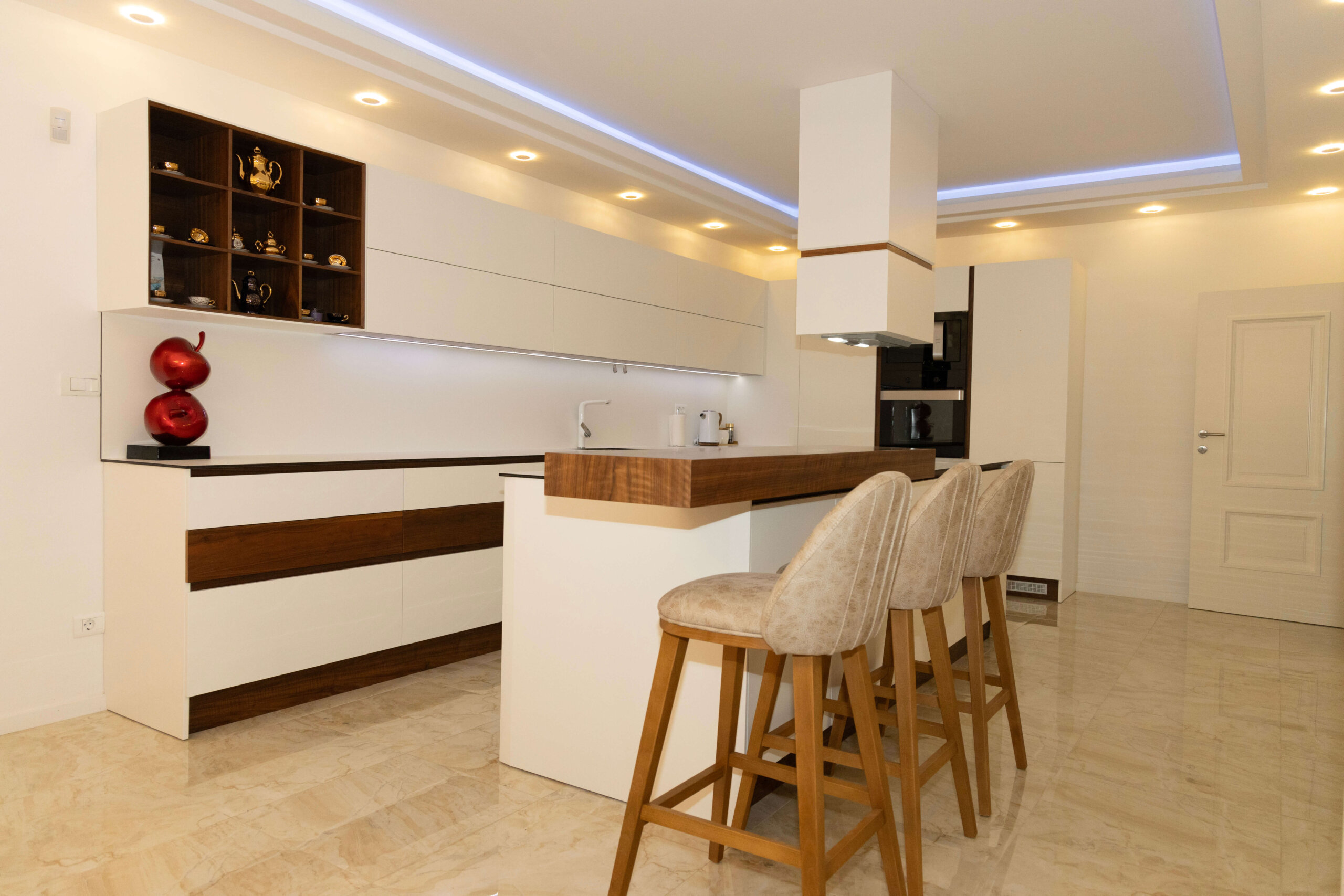 Aménagement intérieur extérieur Crissier Lausanne : IK Concept Sàrl transforme vos espaces de vie avec des solutions sur mesure.